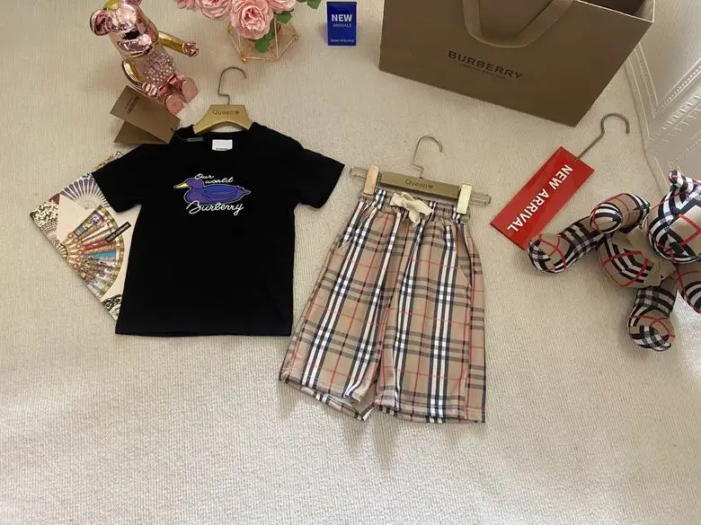 Burberry sz100-150  (1)